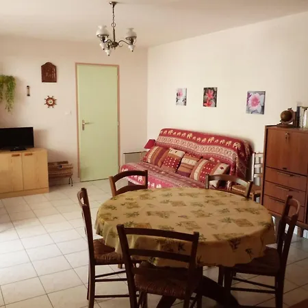 Hébergement de vacances Charmante Maison Proche Pour 5 Pers, Animaux Admis - Fr-1-194-442 *