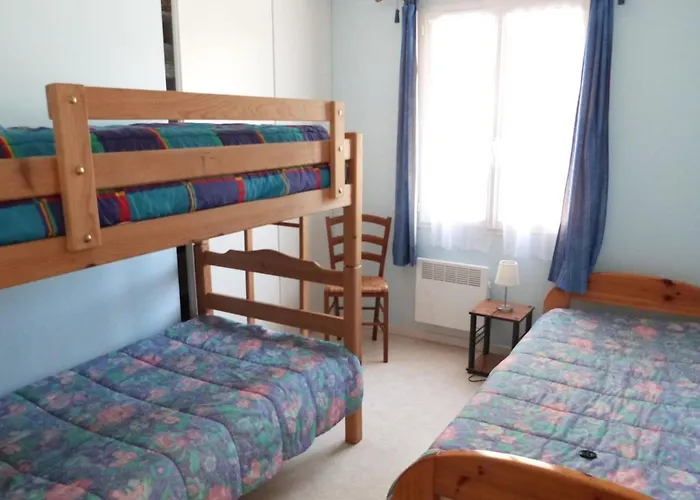 Hébergement de vacances Charmante Maison Proche Pour 5 Pers, Animaux Admis - Fr-1-194-442 *